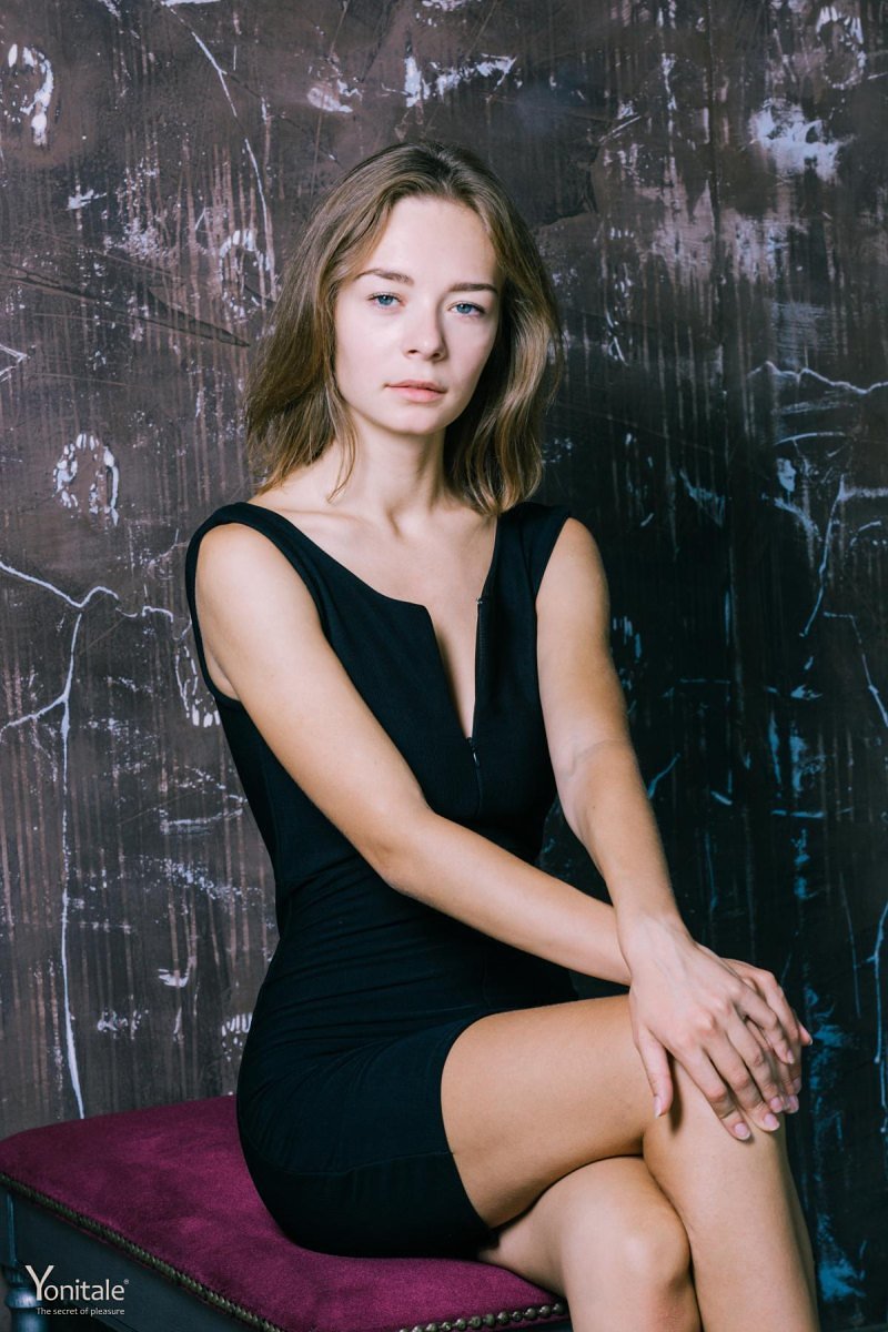 Фаина, 27